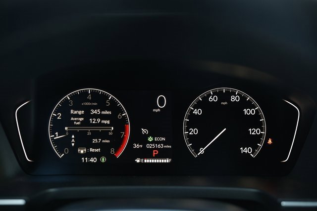 Used 2025 Honda Pilot EX-L image 32