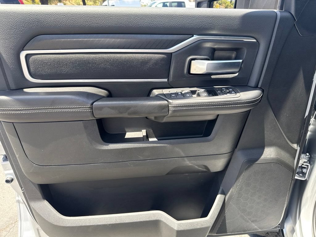 Certified 2026 RAM 2500 Big Horn AWD/4WD image 13