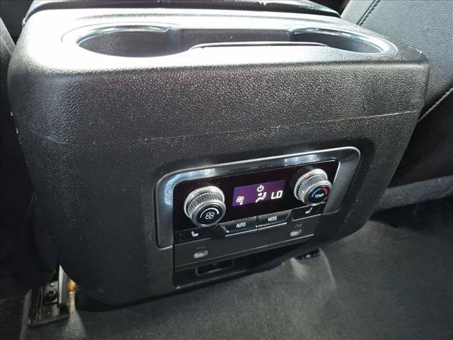 Used 2023 GMC Yukon AT4 AWD/4WD image 18