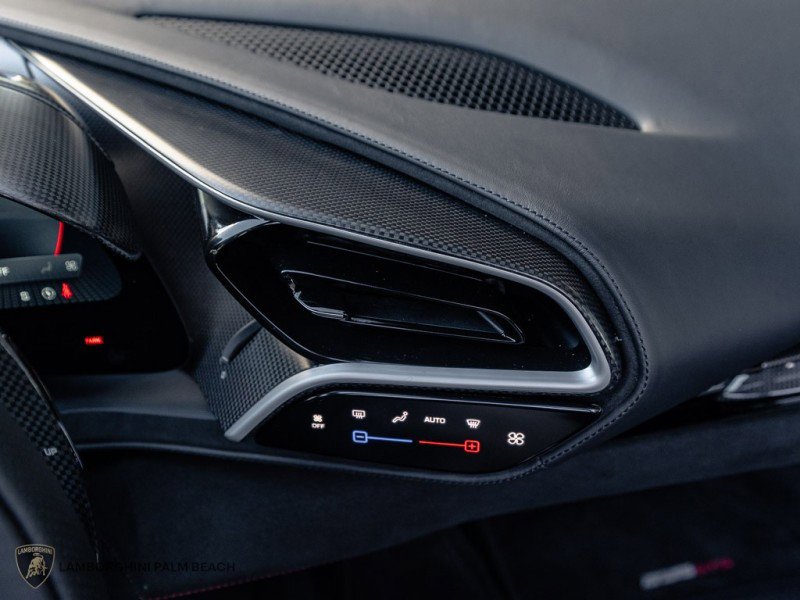 Used 2025 Ferrari 296 GTS image 16