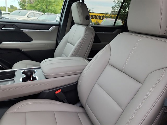 New 2026 GMC Acadia Elevation w/ Elevation Premium Package image 14