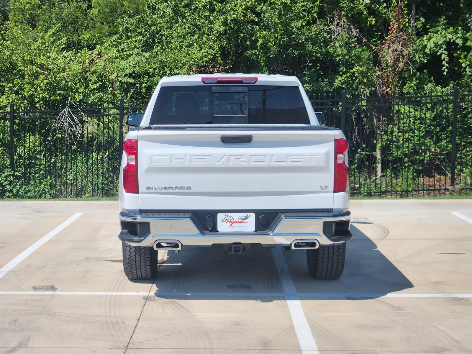 New 2026 Chevrolet Silverado 1500 LT AWD/4WD image 8