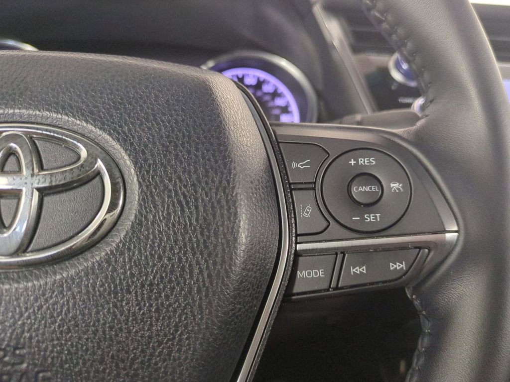 Used 2018 Toyota Camry XLE w/ Driver Assist Package FWD image 31