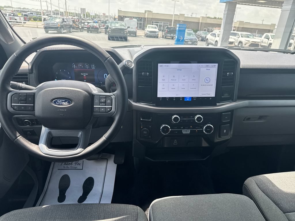Used 2025 Ford F150 XLT w/ Equipment Group 301A Standard AWD/4WD image 26