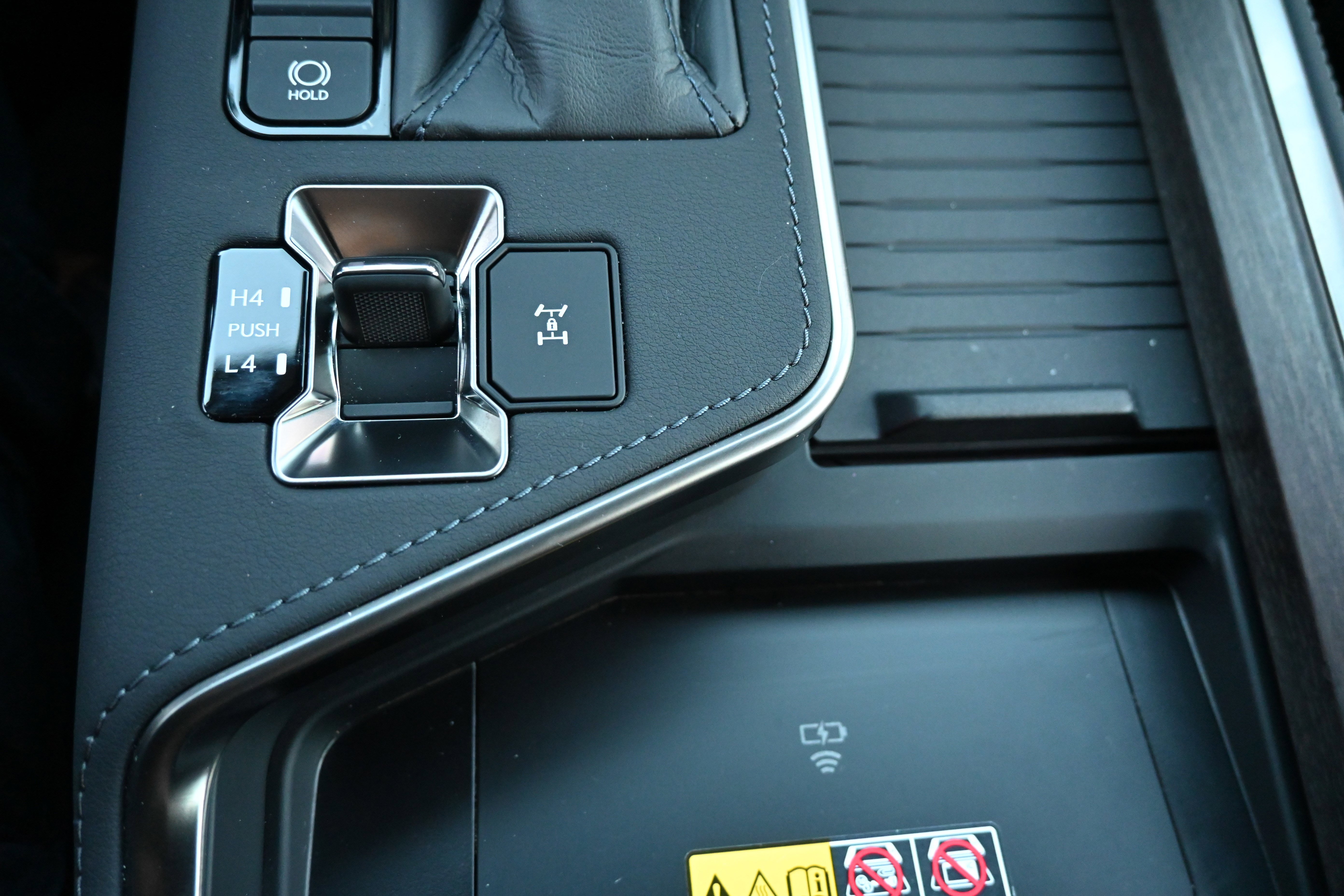 Used 2025 Lexus GX 550 GX 550 Premium+ w/ Cold Area Package image 29