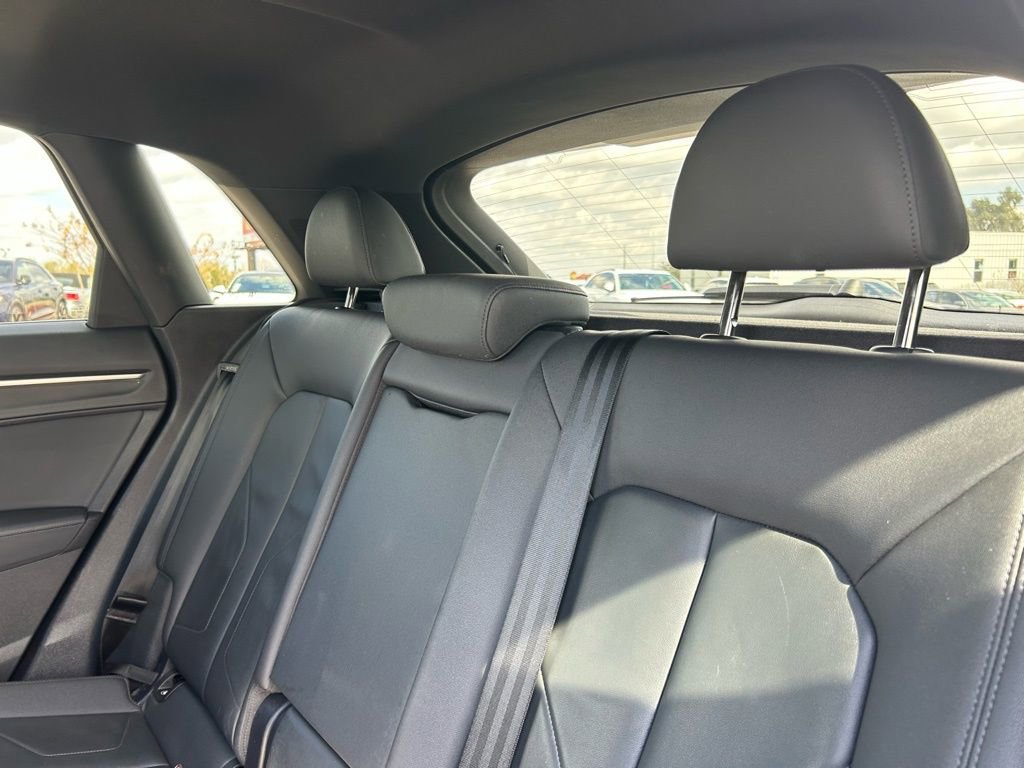 Used 2023 Audi Q3 2.0T Premium image 62