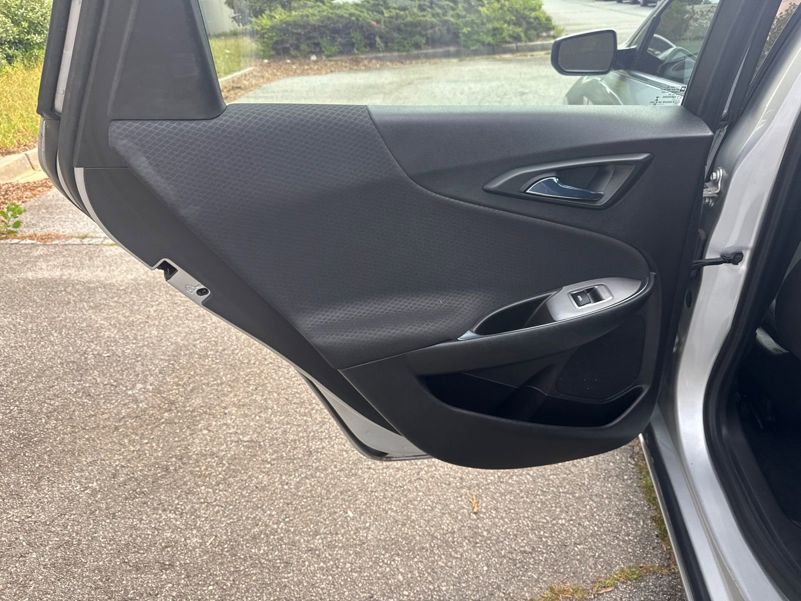 Used 2020 Chevrolet Malibu LT FWD image 21