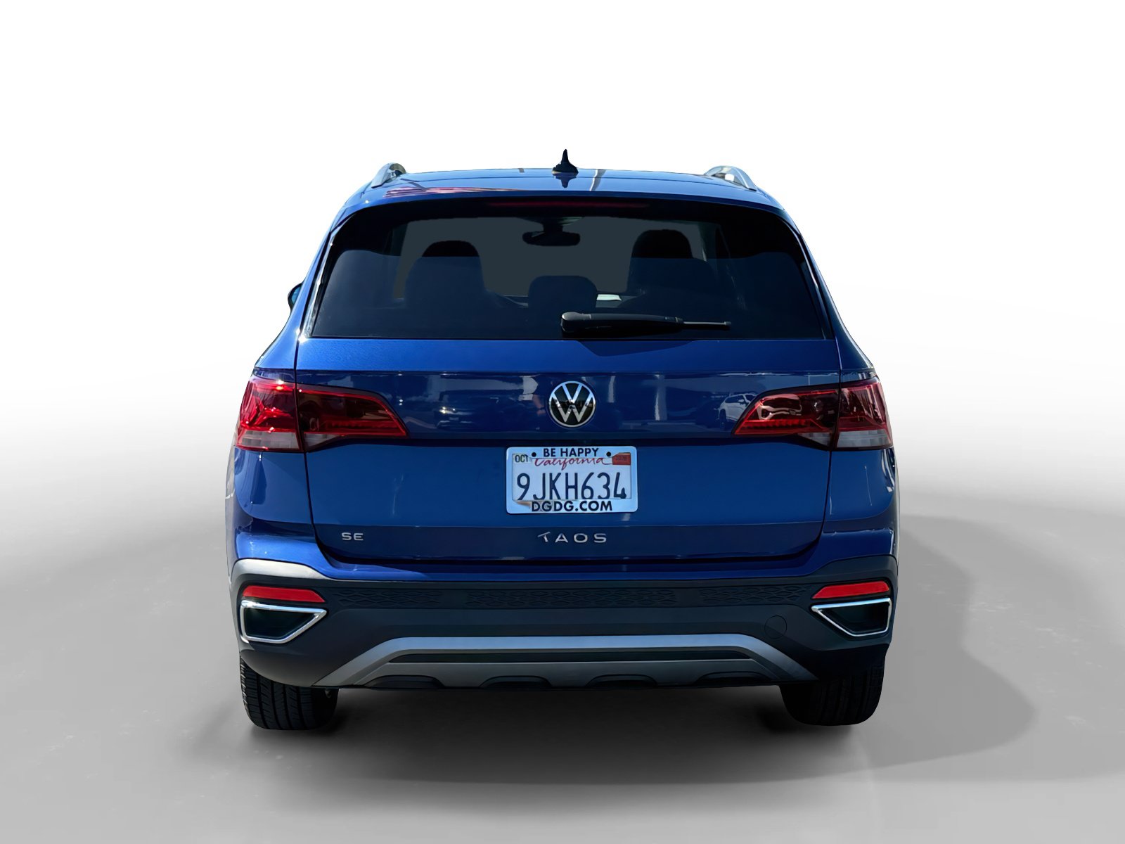 Certified 2023 Volkswagen Taos SE FWD image 4