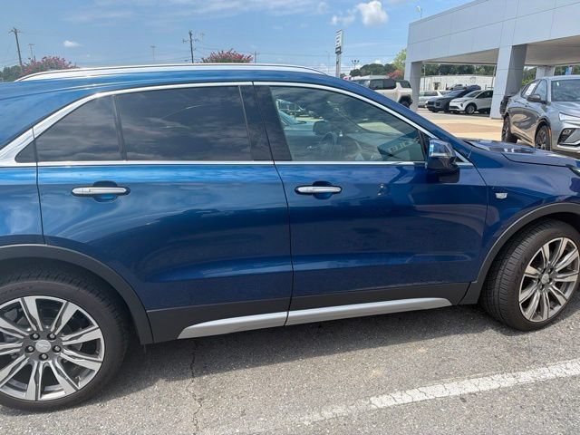 Used 2019 Cadillac XT4 Premium Luxury AWD/4WD image 5