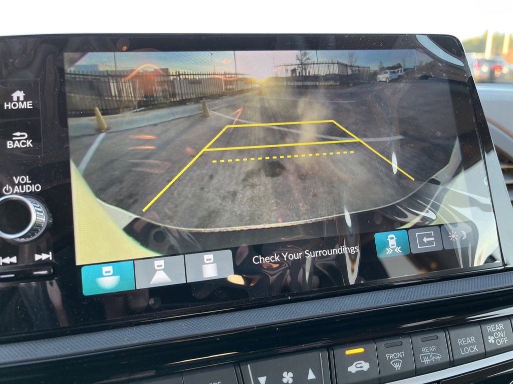 Certified 2026 Honda Odyssey Elite image 24