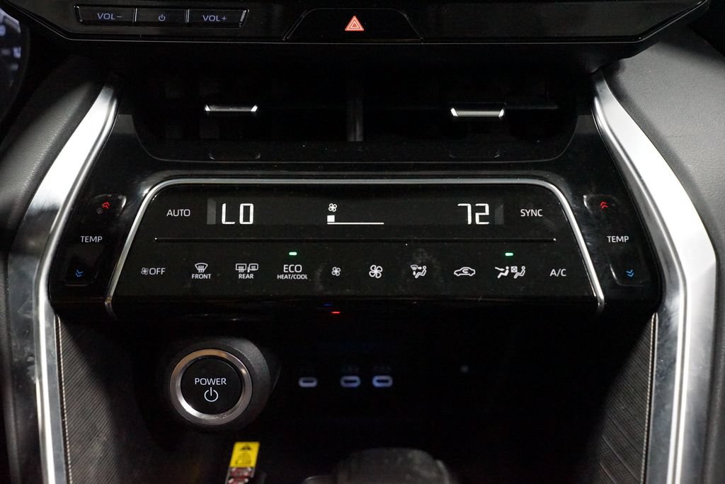 Certified 2023 Toyota Venza Nightshade AWD/4WD image 20