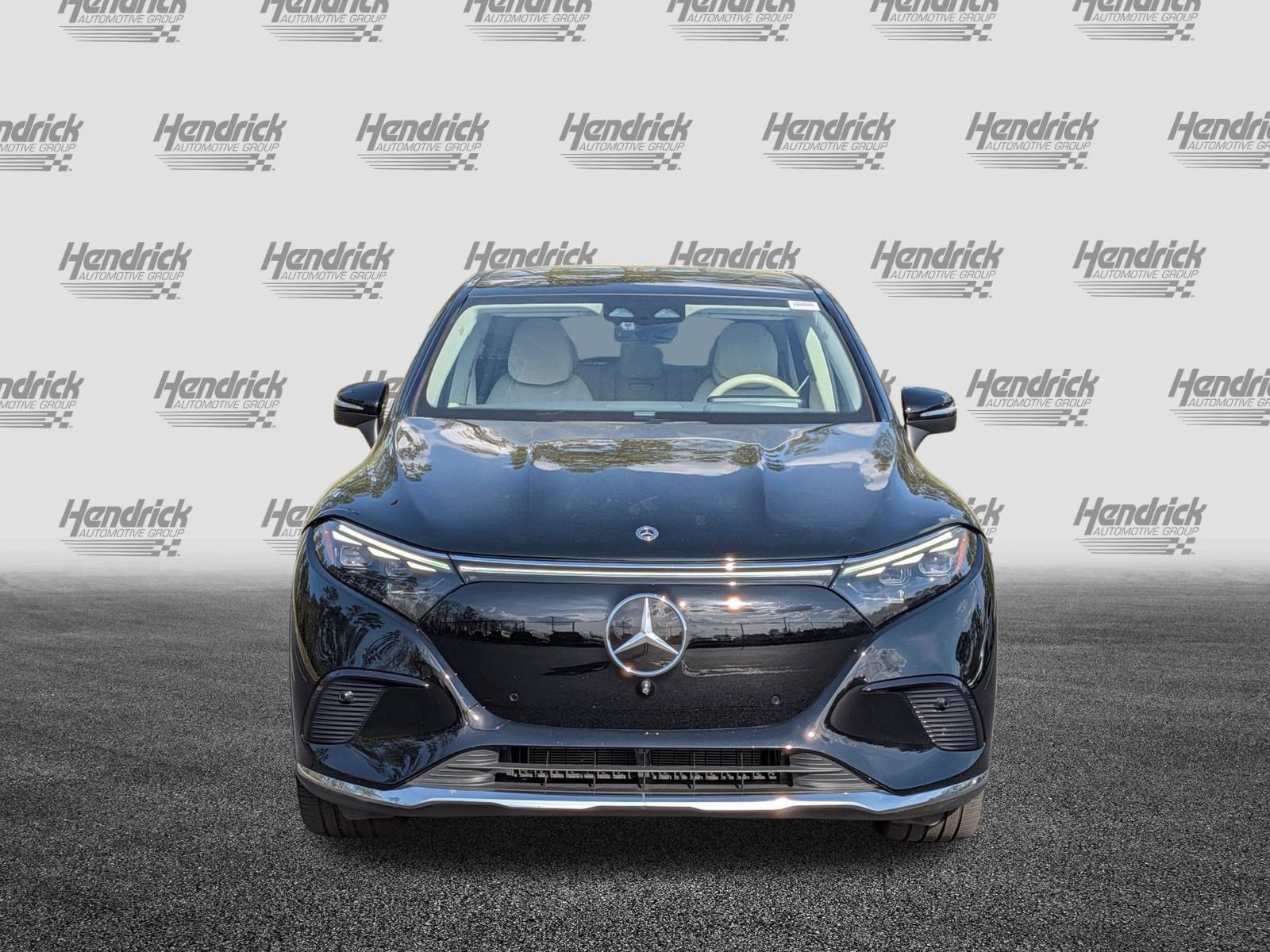 Certified 2023 Mercedes-Benz EQS 450+ 4MATIC SUV w/ Pinnacle Trim Package image 3