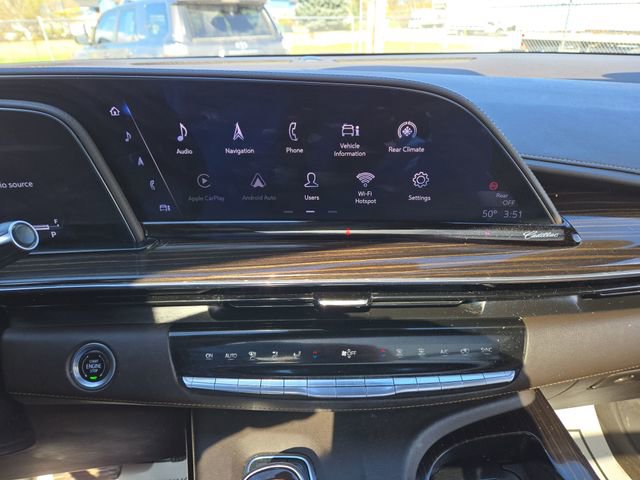 Used 2022 Cadillac Escalade ESV Premium Luxury AWD/4WD image 22