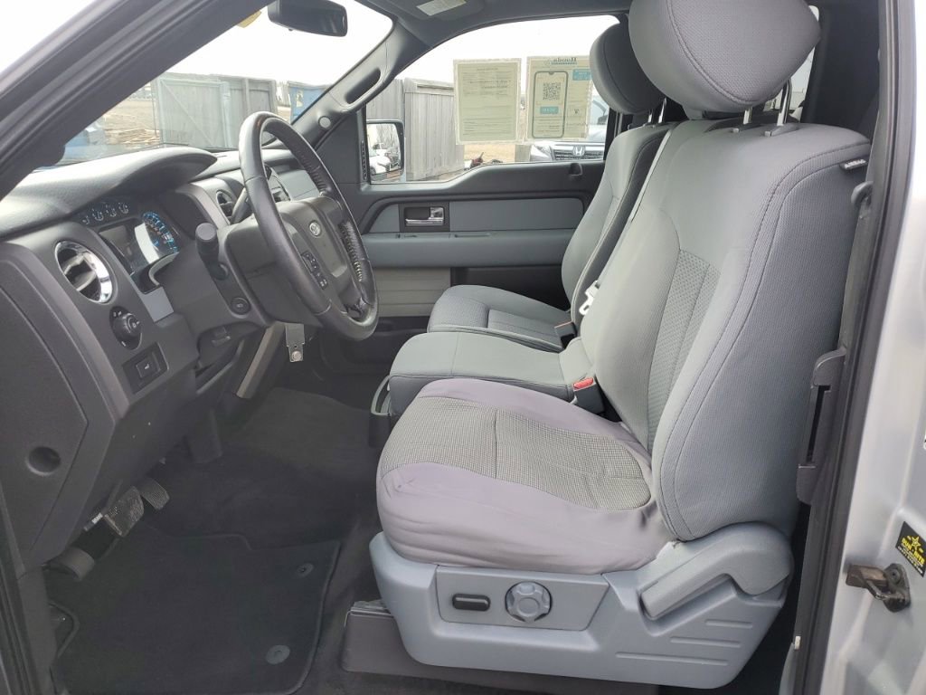 Used 2013 Ford F150 XLT w/ Mid Equipment Group image 15