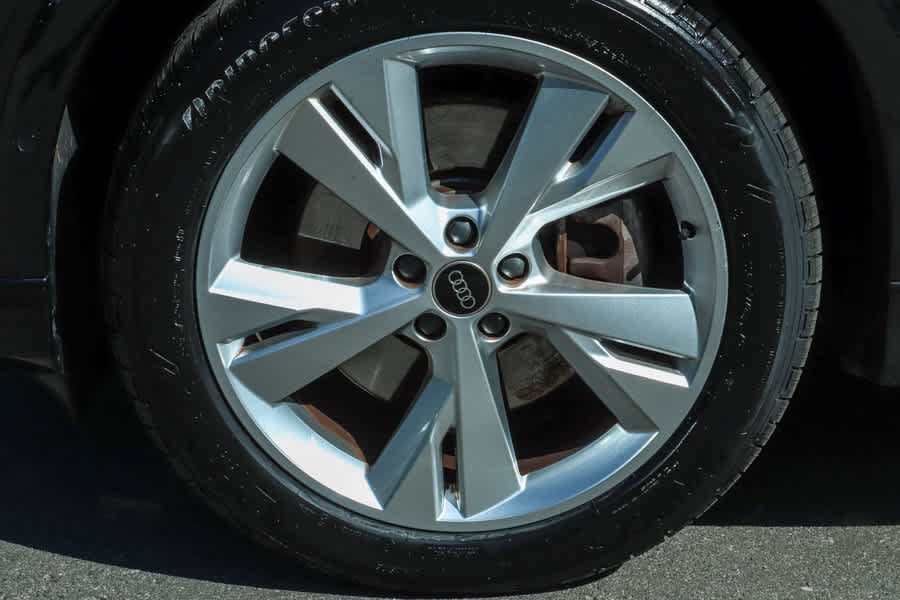 Used 2023 Audi Q4 e-tron Premium Plus AWD/4WD image 10