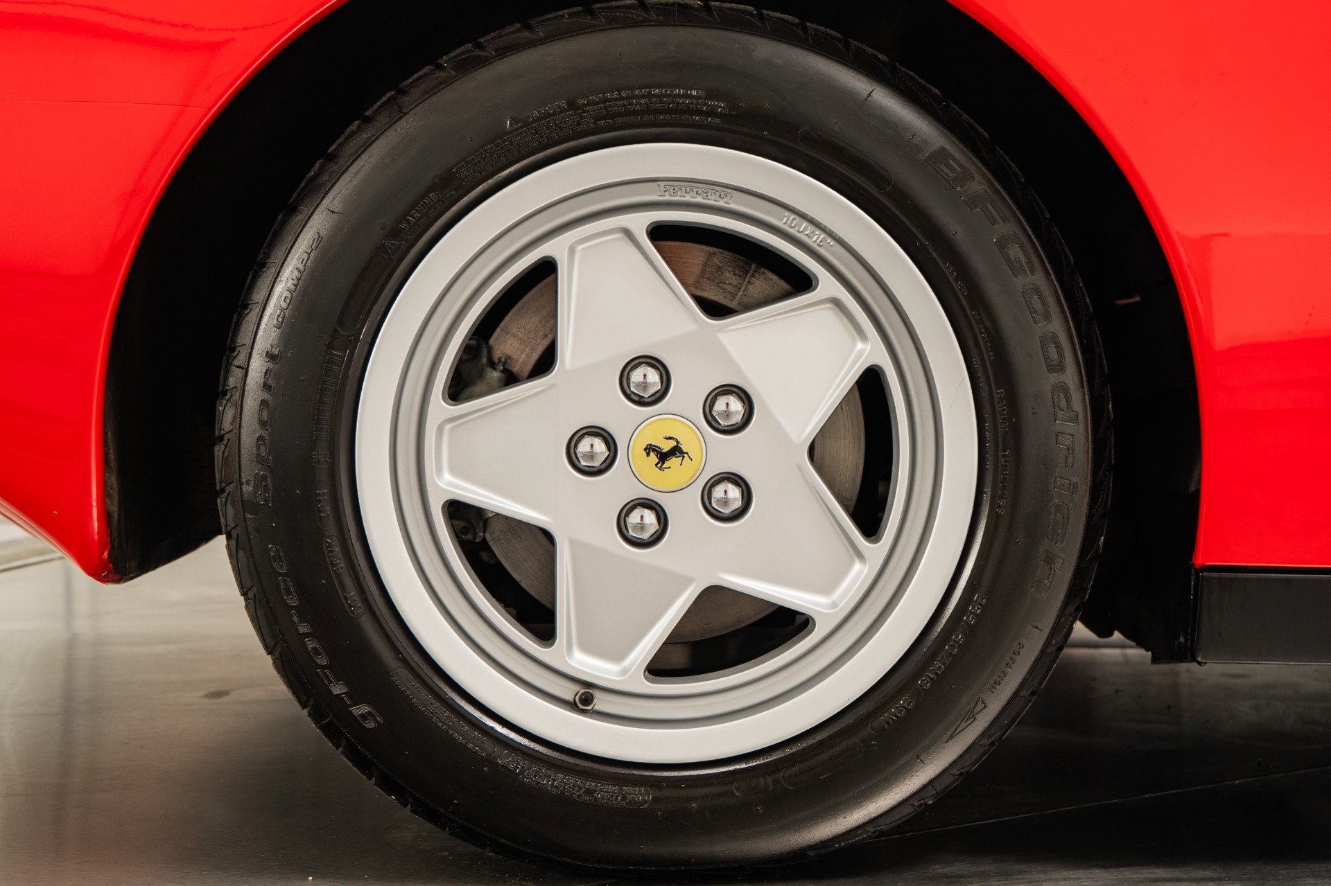Used 1990 Ferrari Testarossa image 35