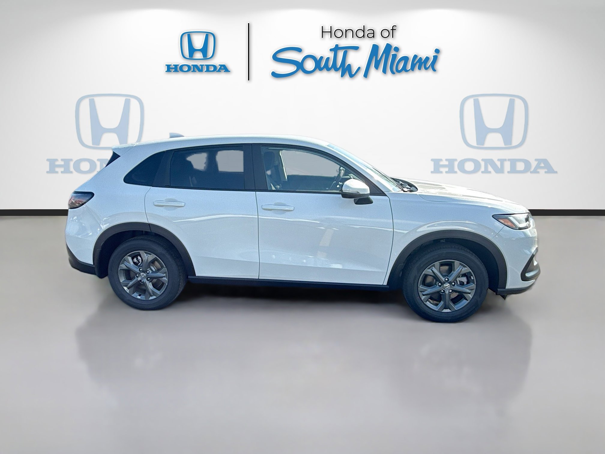 New 2026 Honda HR-V LX image 8