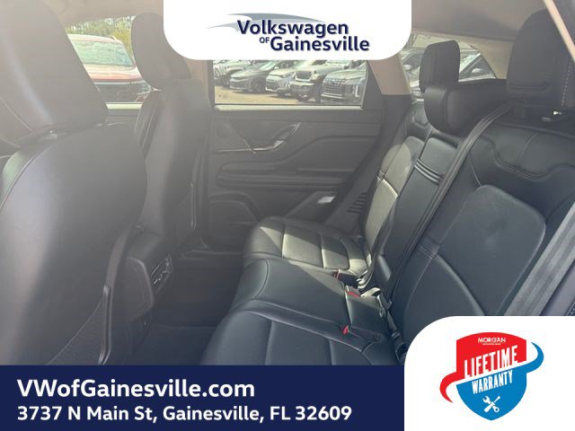 Used 2024 Lincoln Corsair Reserve FWD image 11