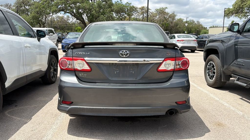 Used 2011 Toyota Corolla S image 6