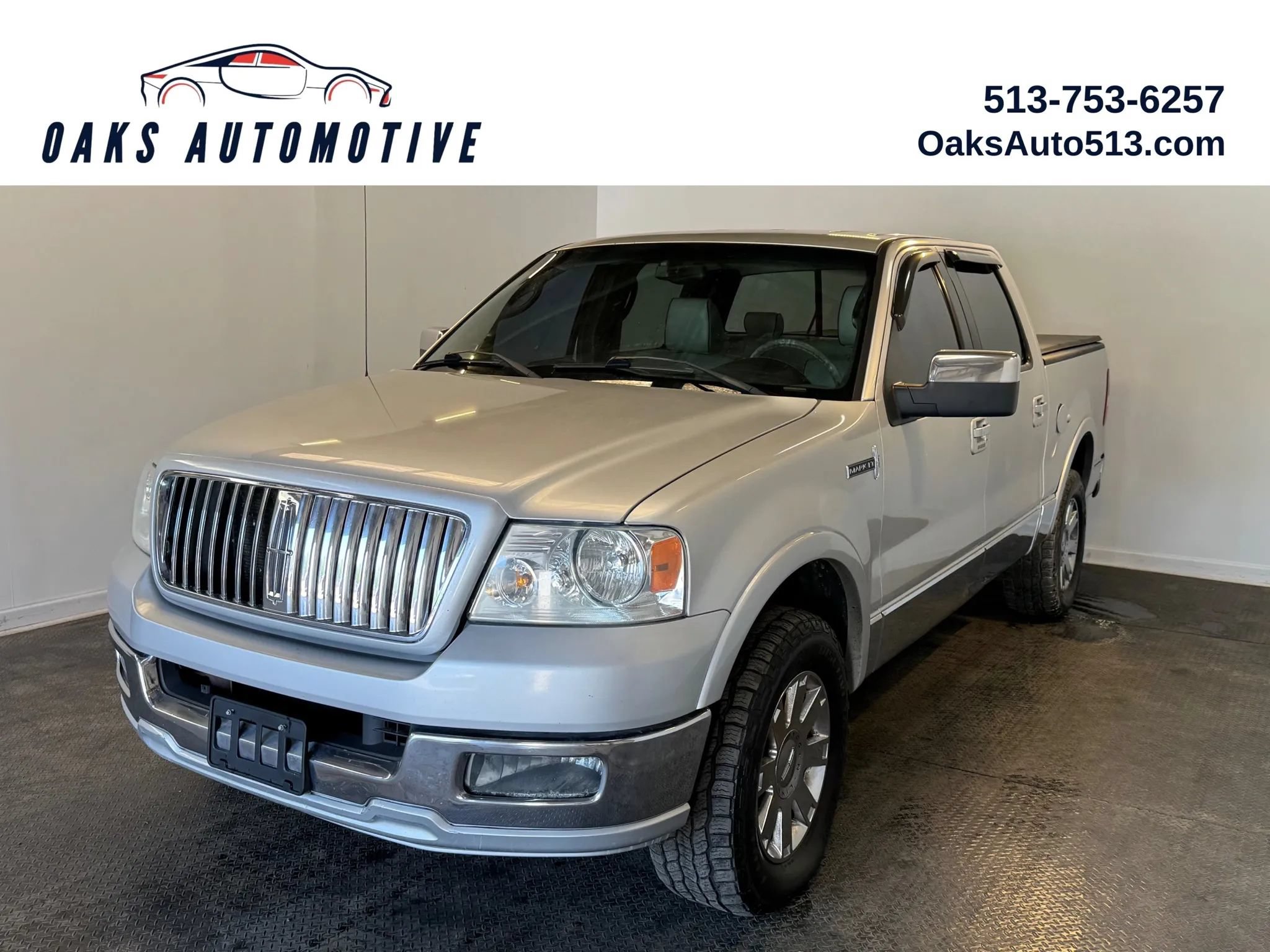 Used 2006 Lincoln Mark LT 4x4 image 1