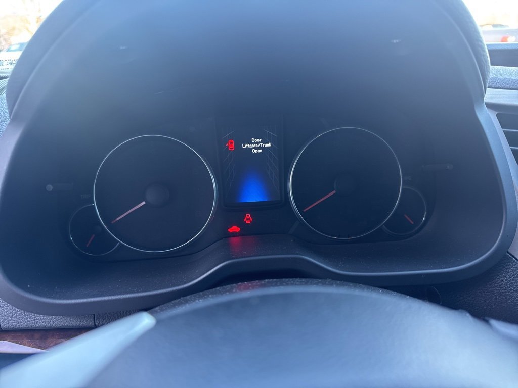 Used 2014 Subaru Legacy 3.6R Limited image 28