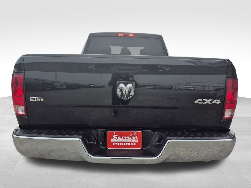 Used 2024 RAM 1500 Classic SLT image 5