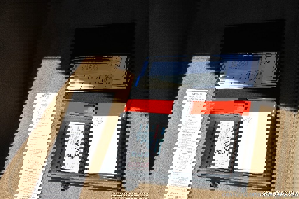 Used 2002 Chevrolet Corvette Convertible w/ Preferred Equipment Group2 image 31