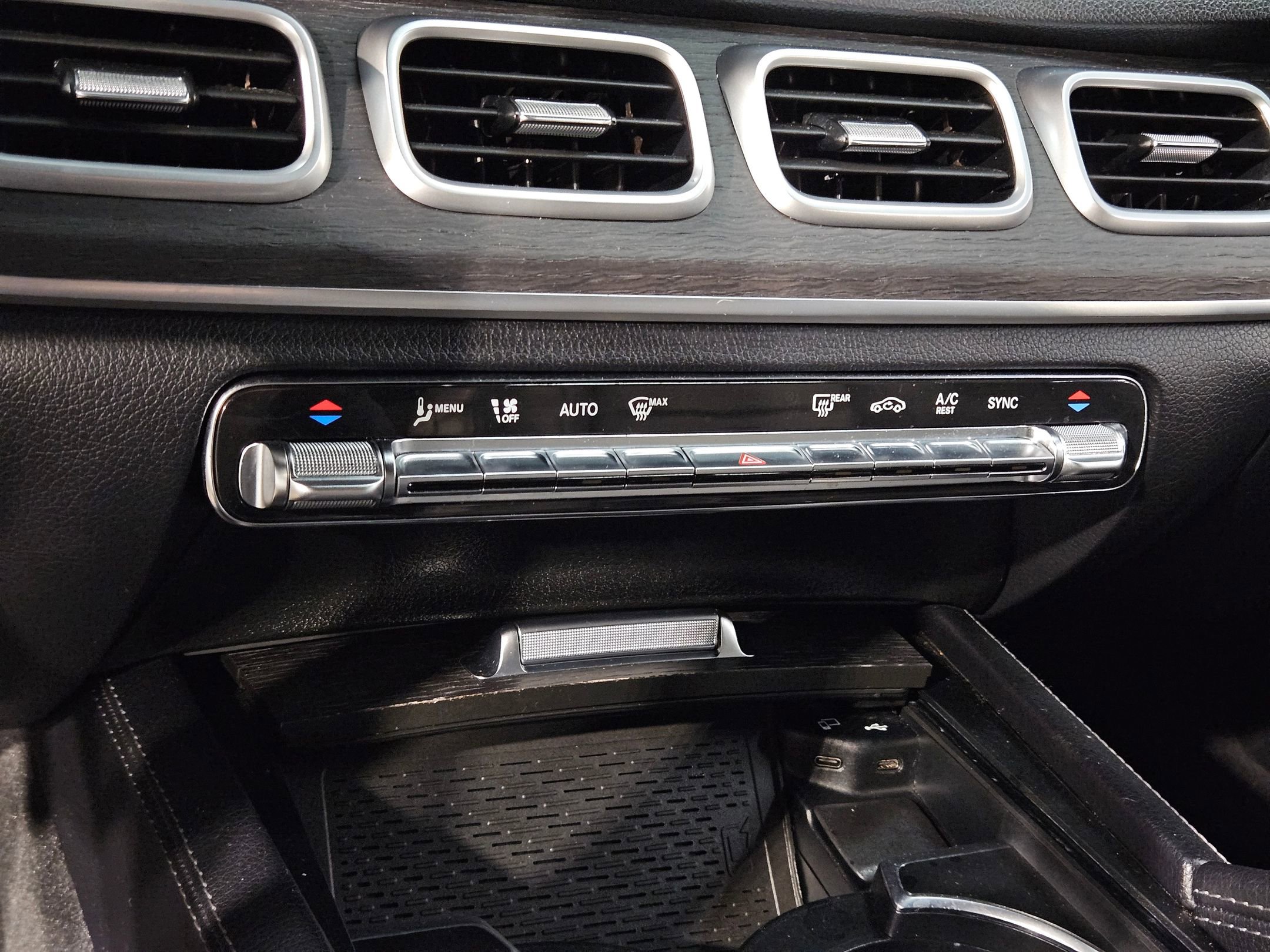 Used 2020 Mercedes-Benz GLE 350 image 32