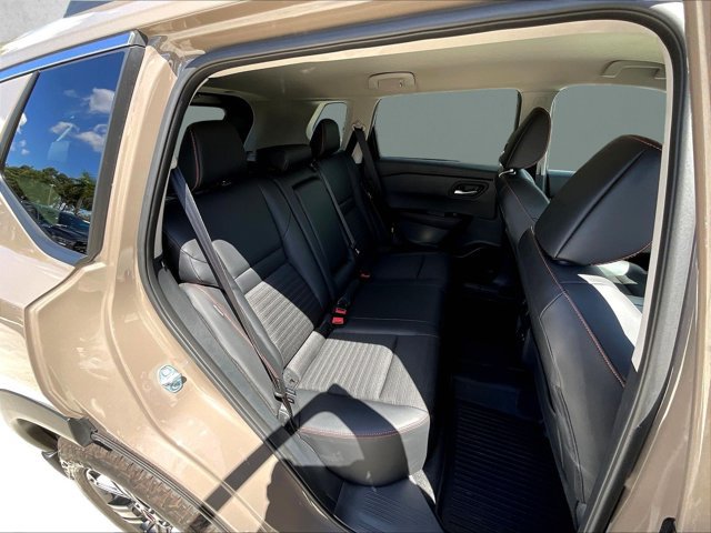 Used 2026 Nissan Rogue SV w/ Rock Creek Premium Package AWD/4WD image 25