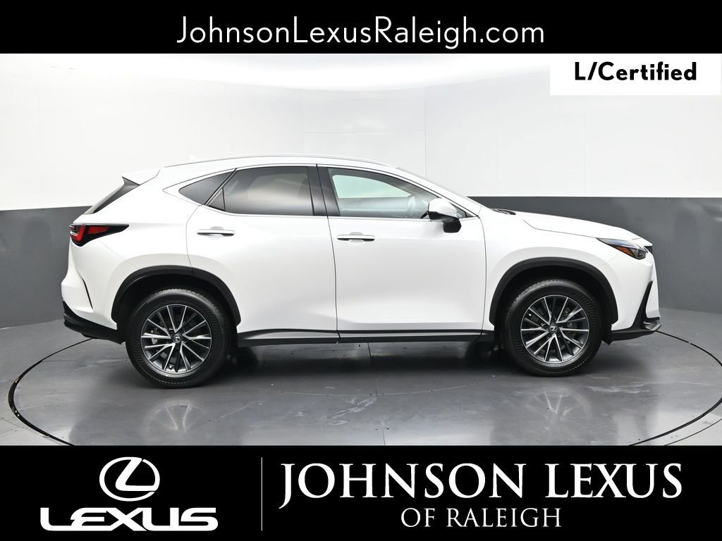 Used 2025 Lexus NX 250 FWD w/ Towing Package (2000 Lbs) image 6