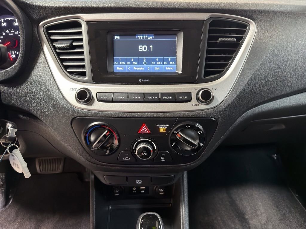 Used 2020 Hyundai Accent SE image 15