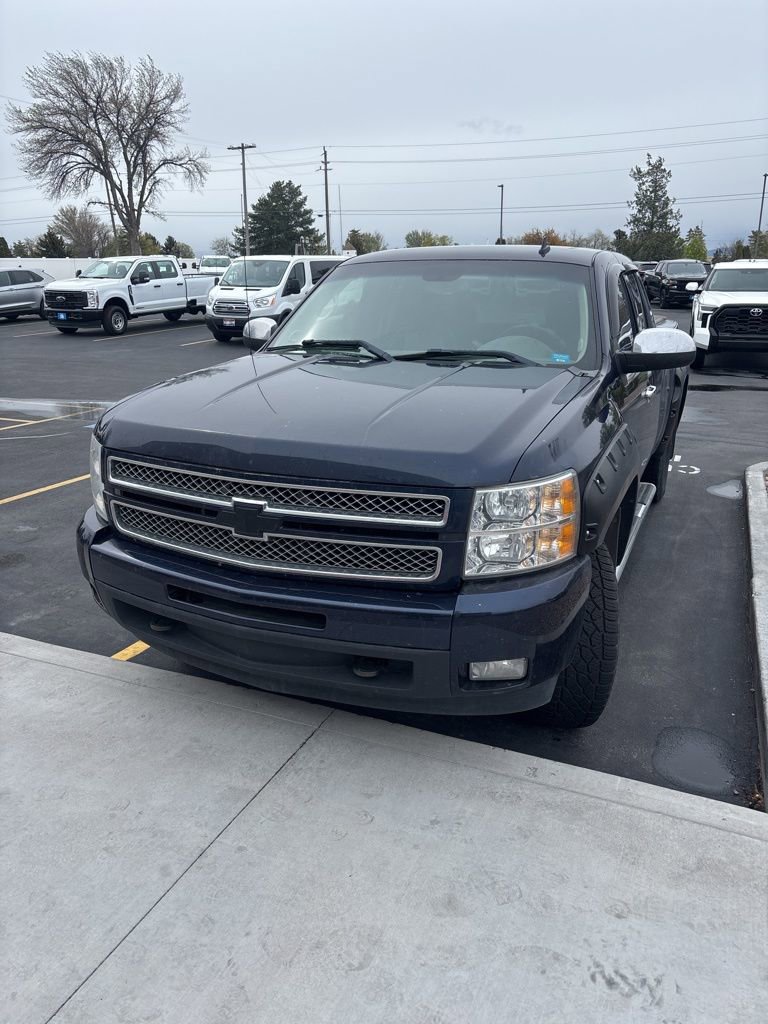 Used 2012 Chevrolet Silverado 1500 LTZ AWD/4WD image 7
