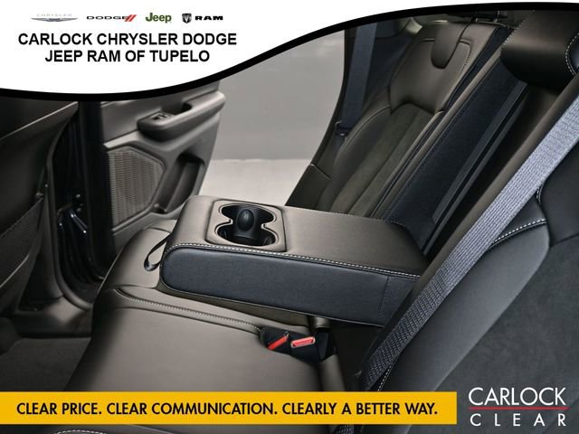 New 2025 Jeep Grand Cherokee Altitude image 31