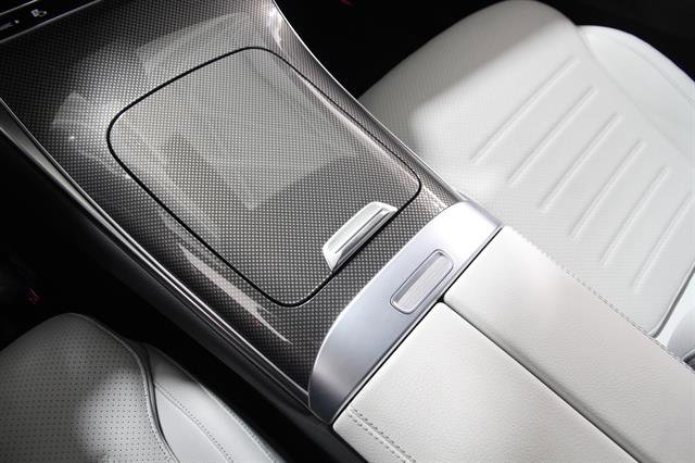 Used 2024 Mercedes-Benz GLC 300 4MATIC image 14