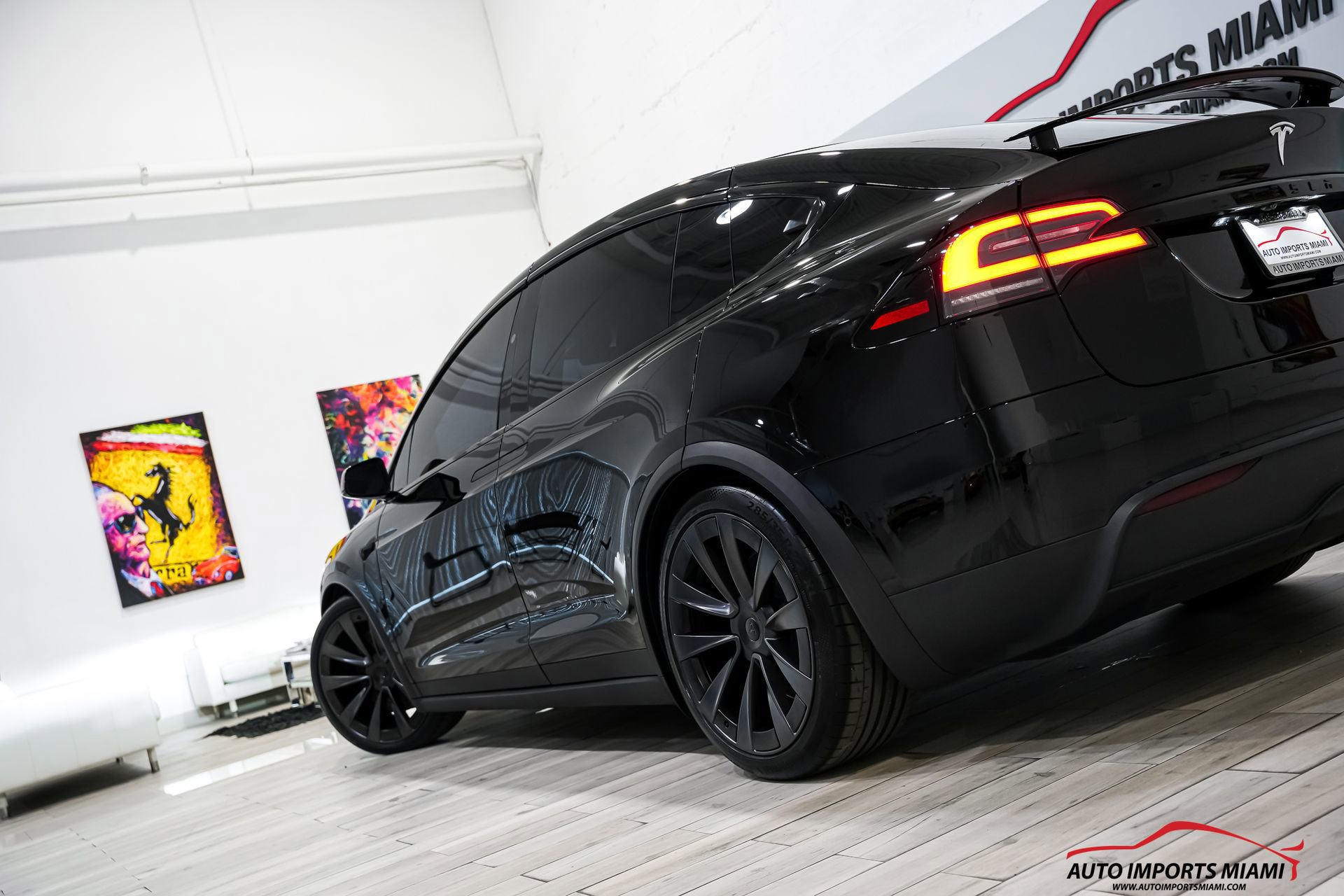 Used 2022 Tesla Model X Plaid image 91