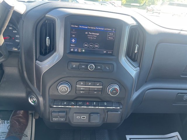 Used 2024 Chevrolet Silverado 2500 Custom w/ Custom Value Package image 18