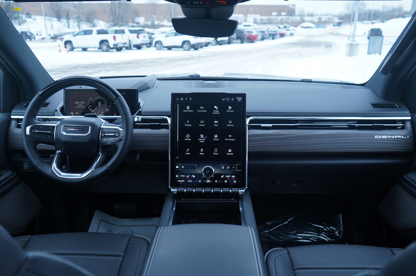 Used 2025 GMC Sierra EV Denali image 13