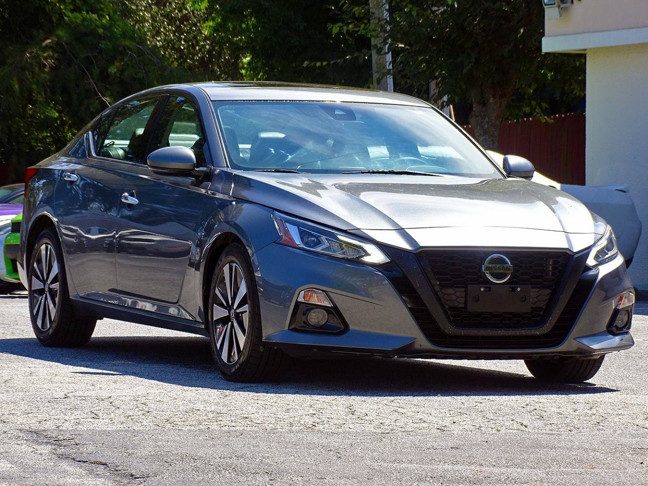 Used 2020 Nissan Altima 2.5 SL FWD image 9