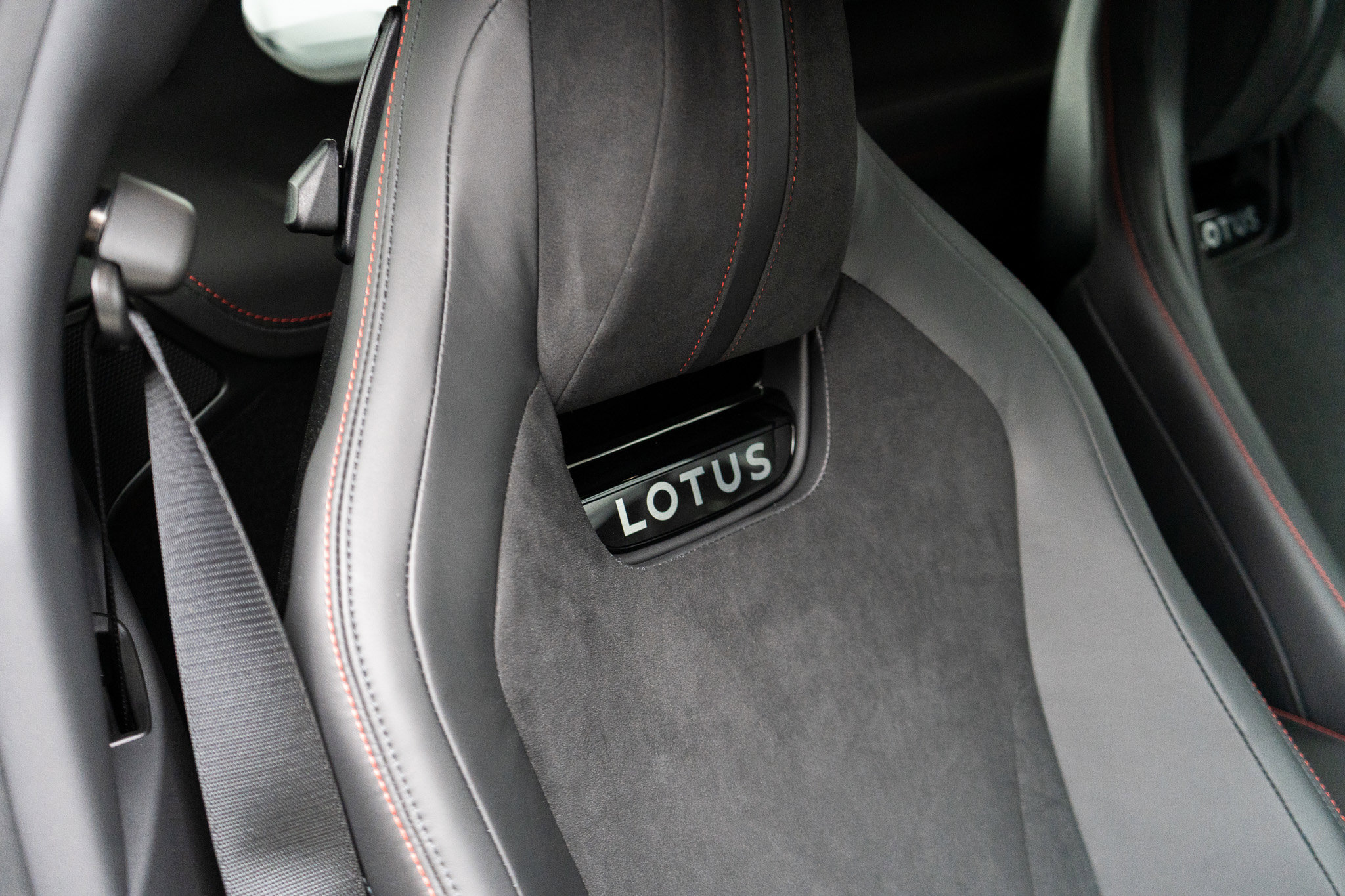 Used 2024 Lotus Emira First Edition image 43