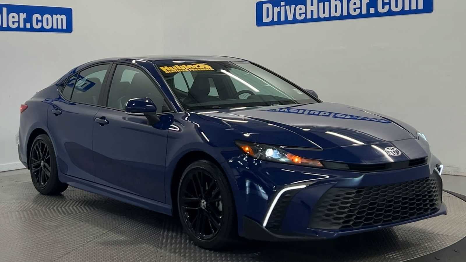 Used 2026 Toyota Camry SE w/ Multimedia Upgrade Package FWD image 2