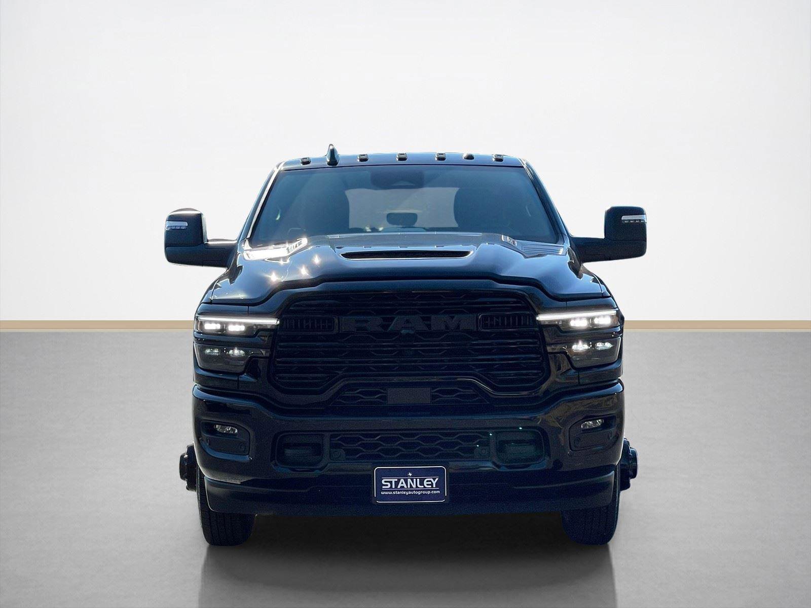 New 2026 RAM 3500 Laramie AWD/4WD image 2
