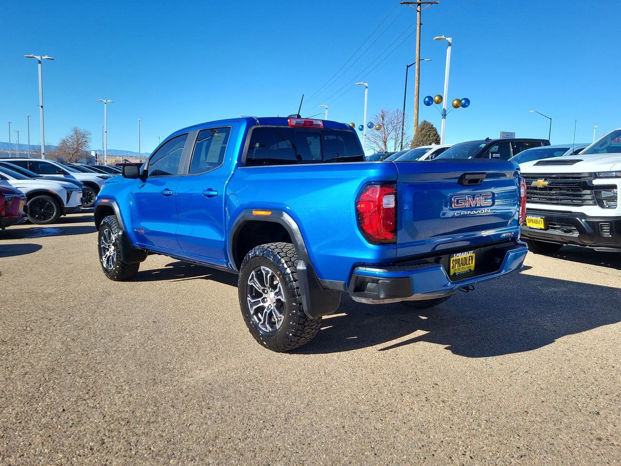 Used 2023 GMC Canyon AT4 image 6