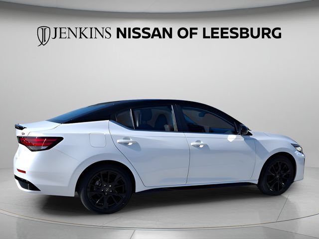 Certified 2025 Nissan Sentra SR w/ Midnight Edition FWD image 3