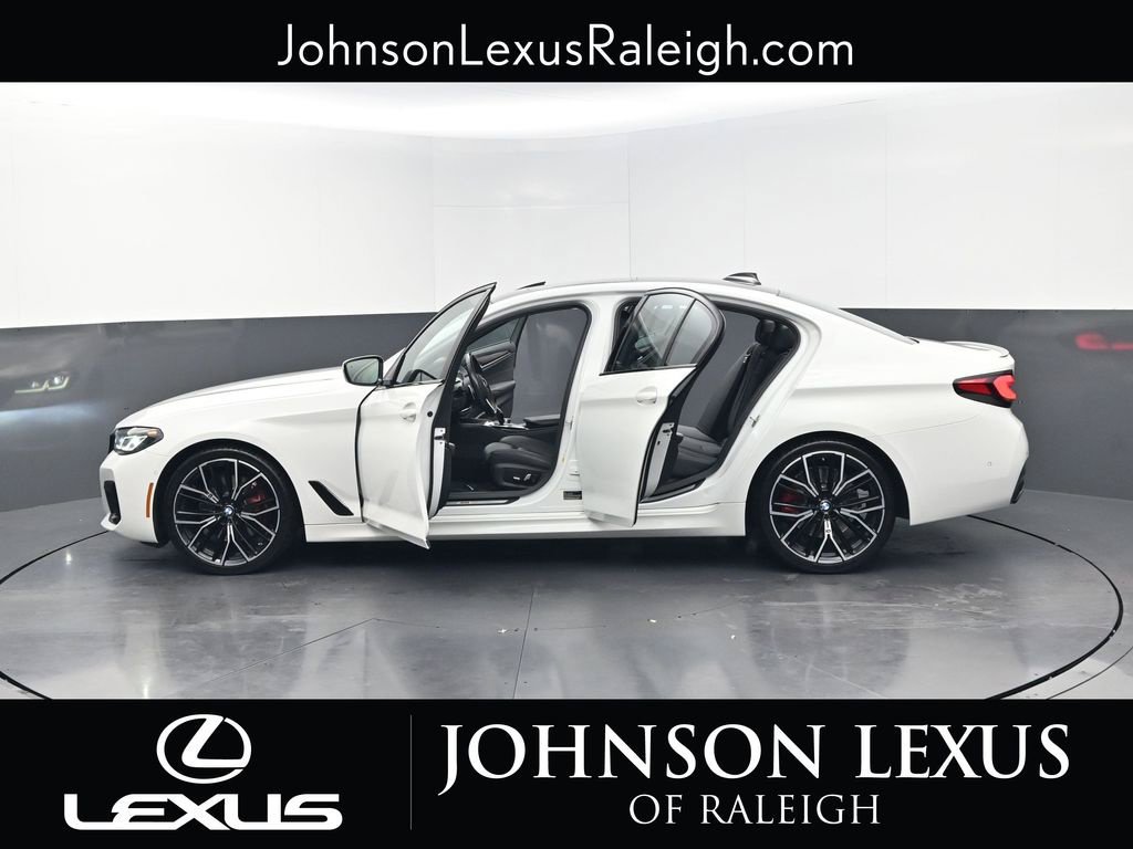 Used 2021 BMW 530i w/ M Sport Package RWD image 36