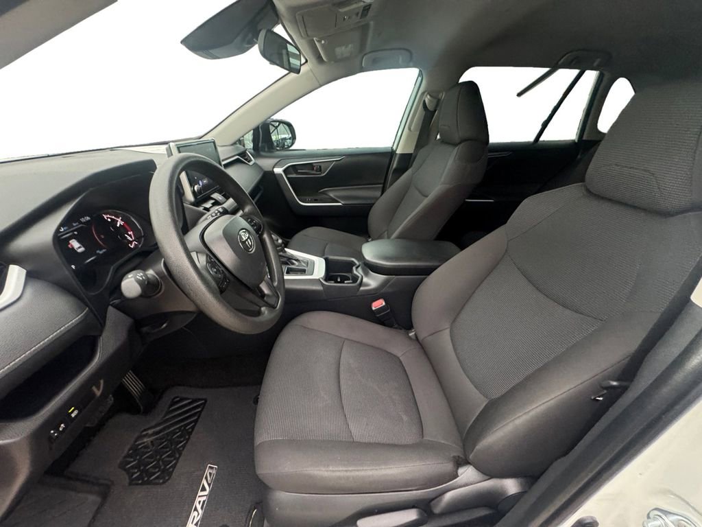 Used 2025 Toyota RAV4 LE FWD image 10