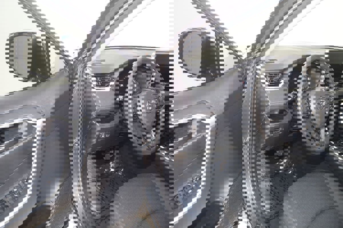 Used 2024 Toyota RAV4 LE FWD image 39