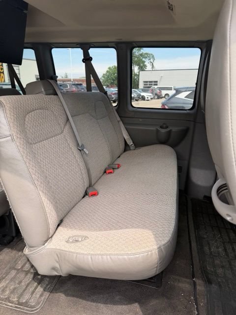 Used 2016 Chevrolet Express 3500 LT w/ LT Preferred Equipment Group RWD image 8