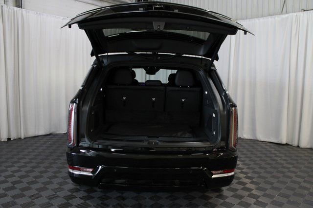 New 2026 Cadillac Escalade IQ Luxury 1 image 7