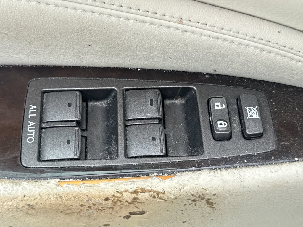 Used 2007 Lexus LS 460 RWD image 14