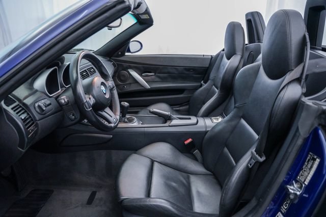 Used 2006 BMW M Roadster RWD image 18